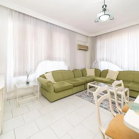 شقة Central Apartment Near Beach In Konyaalti, Antalya أنطاليا