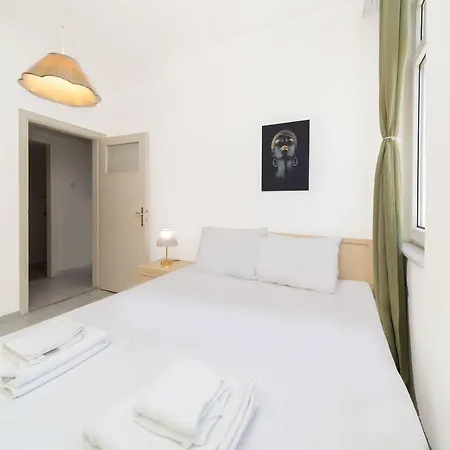 Central Apartment Near Beach In Konyaalti, Antalya Appartement